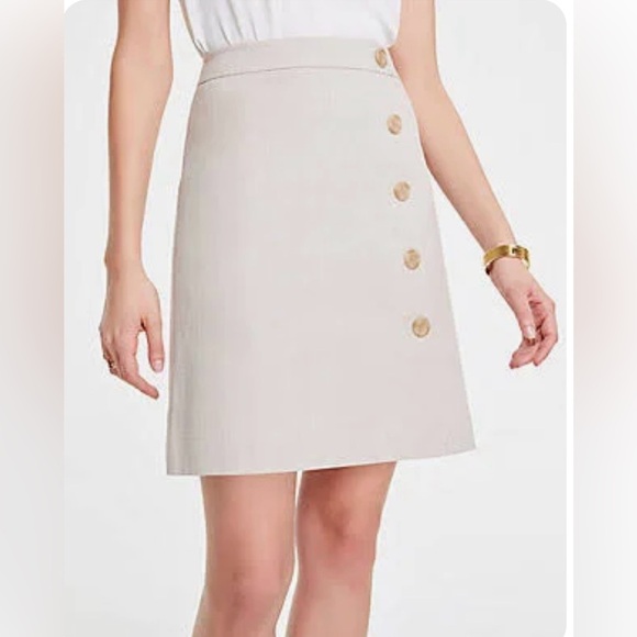 NWT Ann Taylor Textured Cotton Button A-Line Skirt Size 12 Tan Cream new - Picture 1 of 15